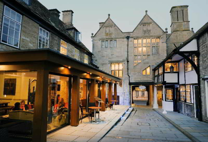 The Talbot Hotel, Oundle , Near Peterborough Экстерьер фото